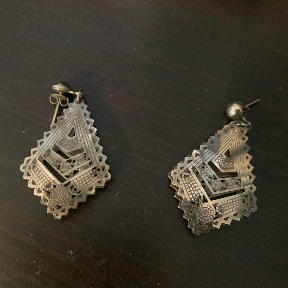 EARRINGS | silver laser cut - Picture 2 of 2